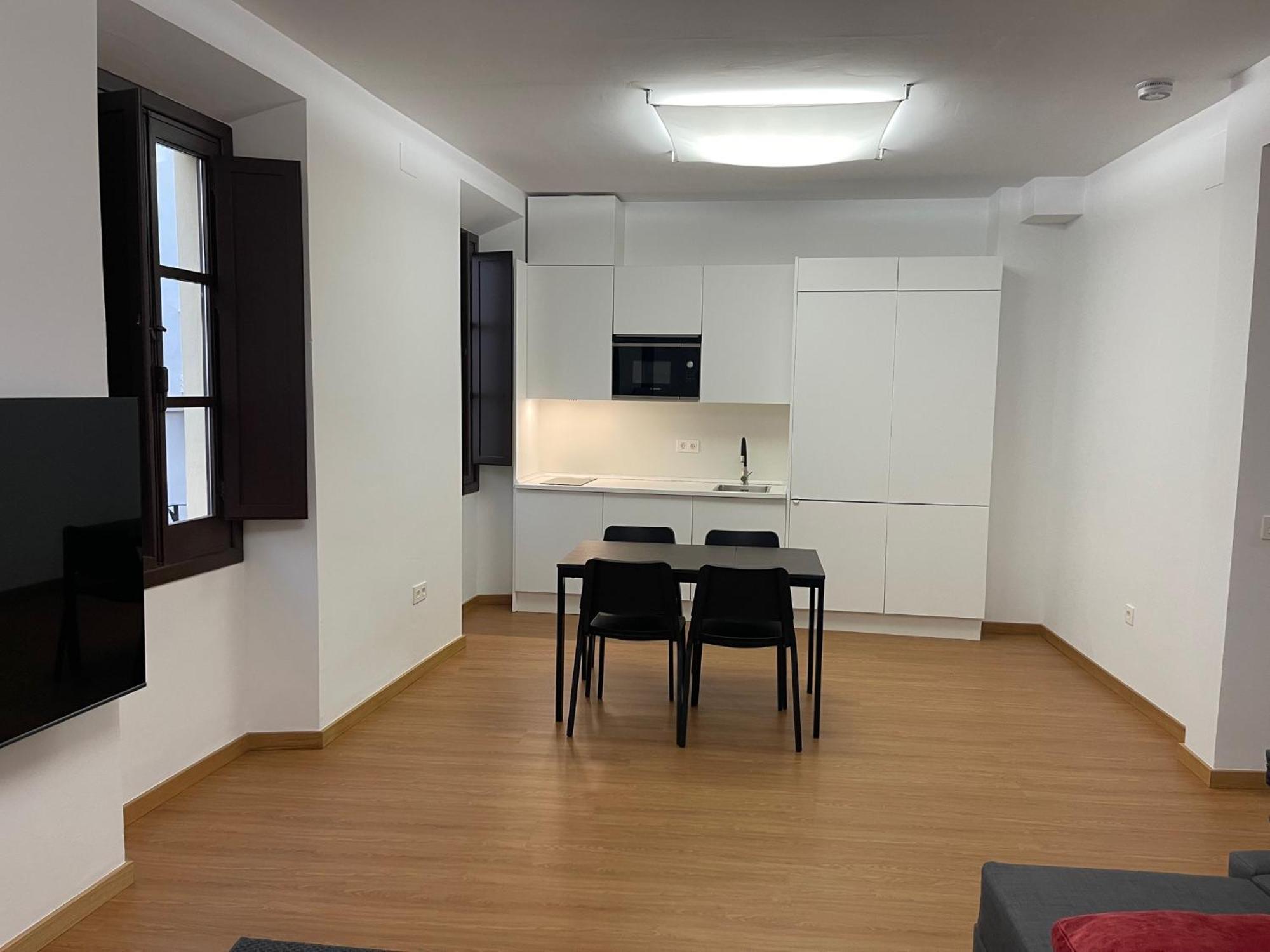 Apartamento Calle Rodrigo De Triana Con Opcion De Parking Seville Luaran gambar