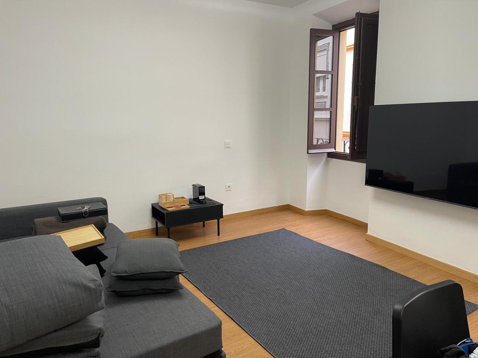 Apartamento Calle Rodrigo De Triana Con Opcion De Parking Seville Luaran gambar